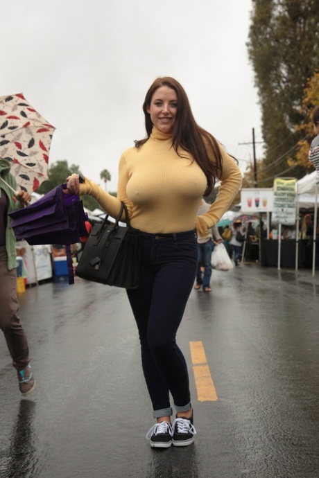 huge boobs teasing in tight top x